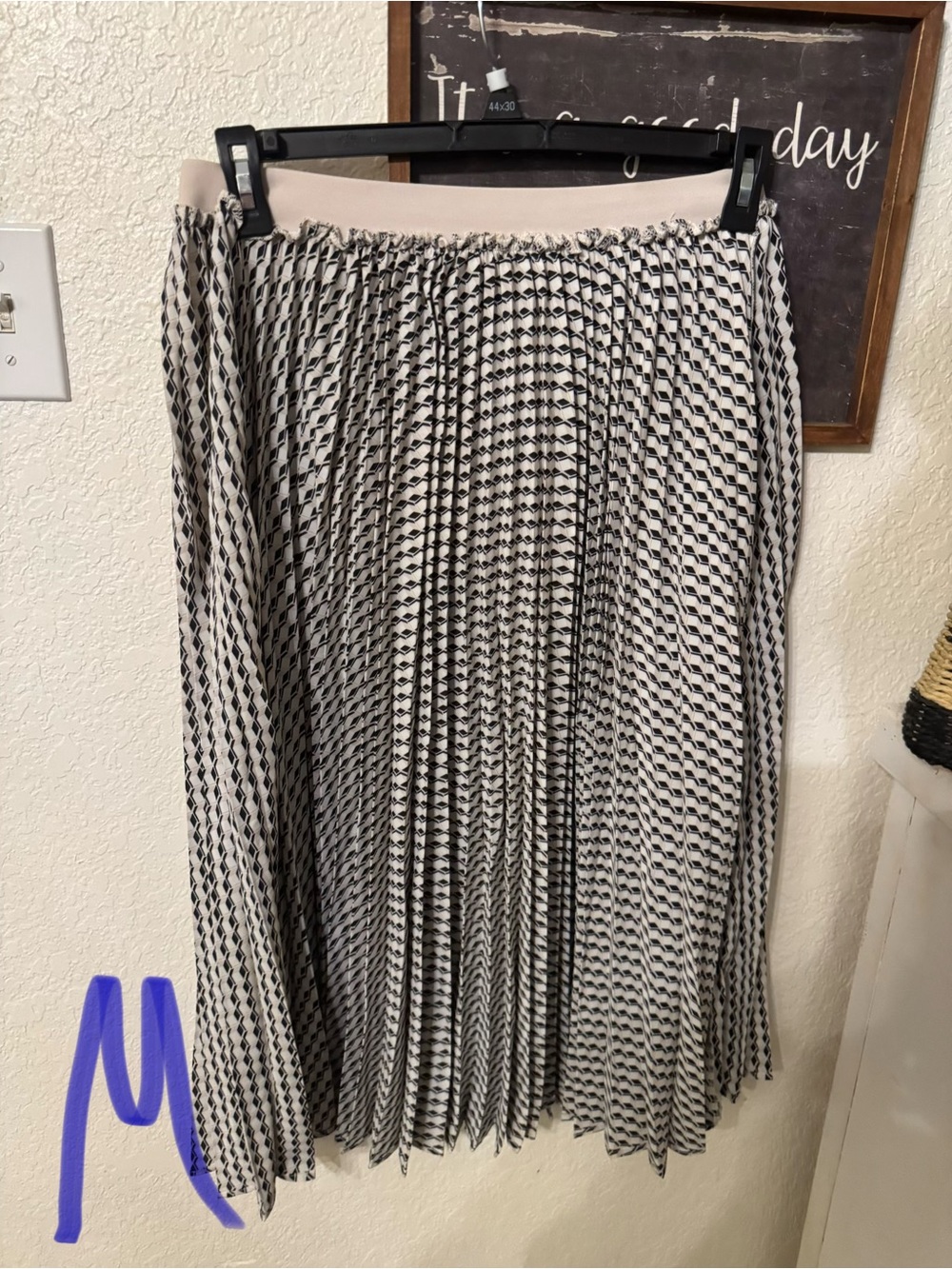 Pleated Black and Cream Geometric Midi Skirt - Women